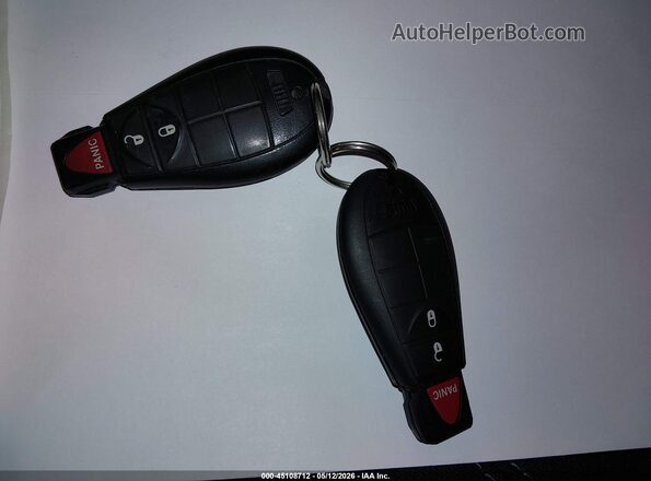 1C4PJMCB6KD216608 2019 JEEP CHEROKEE Серебряный Вид панели приборов
