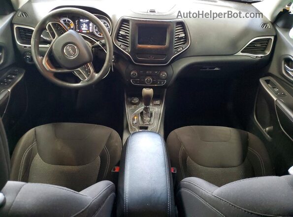 1C4PJMCB7KD183702 2019 JEEP CHEROKEE White Вид панелі приладів