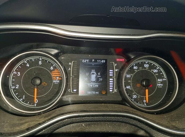 1C4PJMCB7KD183702 2019 JEEP CHEROKEE White Вид щитка приладів