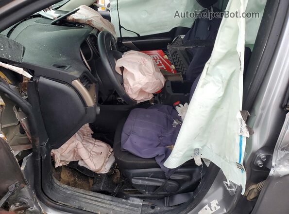 1C4PJMCB8HD217526 2017 JEEP CHEROKEE Серебряный Вид салона спереди
