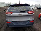 2017 Jeep Cherokee Latitude Серебряный vin: 1C4PJMCB8HD217526
