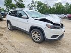 2020 Jeep Cherokee Latitude White vin: 1C4PJMCB8LD550429
