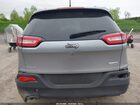 2016 Jeep Cherokee Latitude Серебряный vin: 1C4PJMCB9GW109208