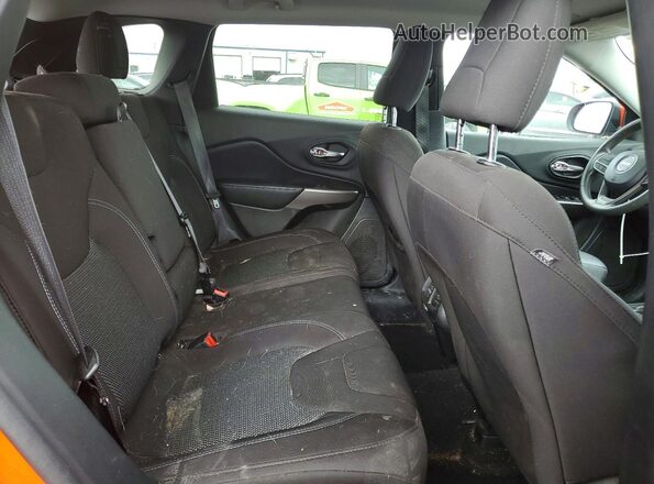 1C4PJMCBXMD165973 2021 JEEP CHEROKEE Orange Вид задніх сидінь