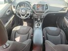 2017 Jeep Cherokee Latitude Silver vin: 1C4PJMCS0HW581802