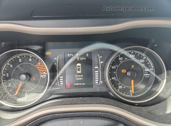 1C4PJMCS0HW581802 2017 JEEP CHEROKEE Silver 