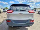 2017 Jeep Cherokee Latitude Silver vin: 1C4PJMCS0HW609002