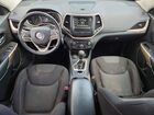 2017 Jeep Cherokee Latitude Silver vin: 1C4PJMCS0HW609002