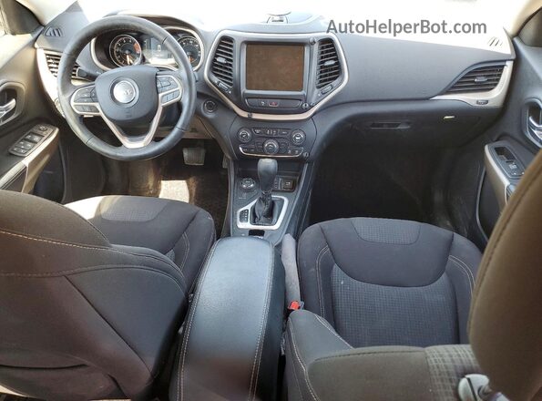 1C4PJMCS1HW601555 2017 JEEP CHEROKEE Gray Dashboard view