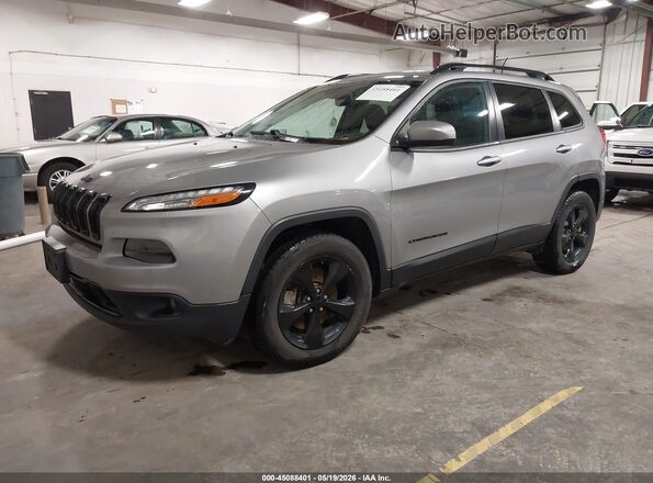1C4PJMCS5GW167428 2016 JEEP CHEROKEE Silver Przód lewy