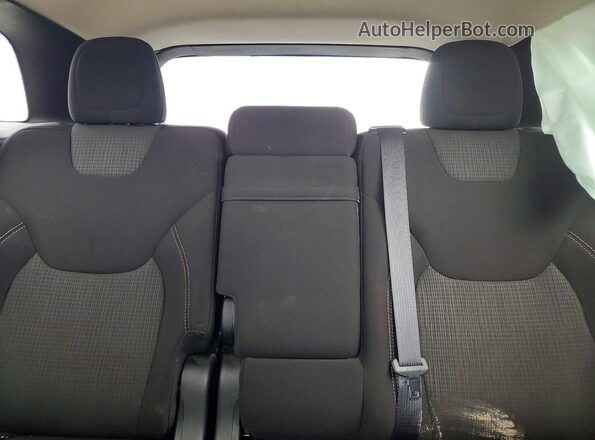 1C4PJMCS5HW538749 2017 JEEP CHEROKEE Silver Vista de los asientos traseros