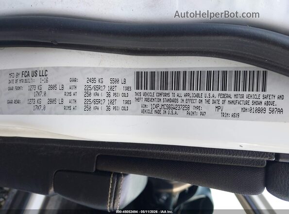 1C4PJMCS6GW237258 2016 JEEP CHEROKEE Черный Вид подкапотного пространства