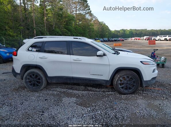 1C4PJMCS6GW237258 2016 JEEP CHEROKEE Черный Вид задней части салона