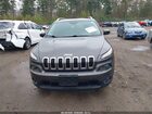 2017 Jeep Cherokee Latitude 4x4 Gray vin: 1C4PJMCS6HW556967