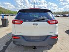 2016 Jeep Cherokee Latitude White vin: 1C4PJMCS7GW140313