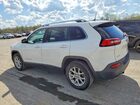 2016 Jeep Cherokee Latitude White vin: 1C4PJMCS7GW140313