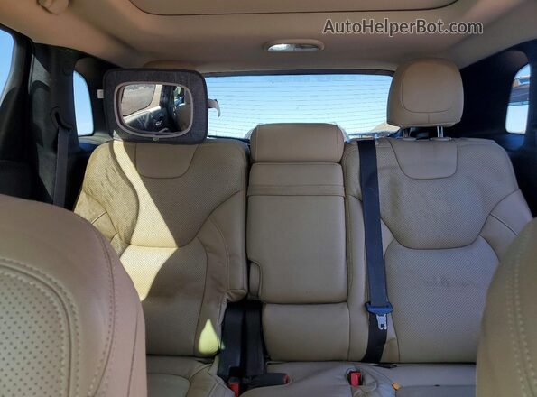1C4PJMCS9HW500439 2017 JEEP CHEROKEE White Հետևի նստատեղերի տեսք