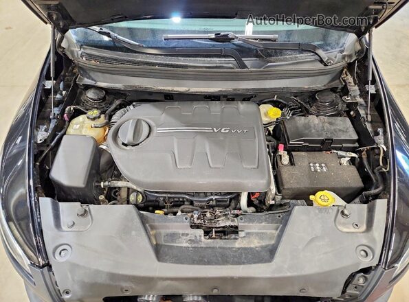 1C4PJMCS9HW545638 2017 JEEP CHEROKEE Black Widok komory silnika