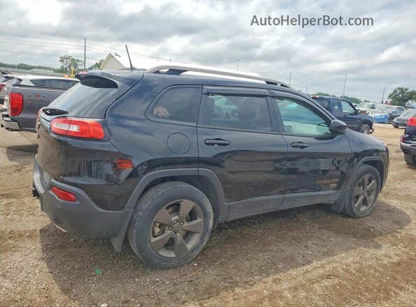 1C4PJMCSXHW578986 2017 JEEP CHEROKEE Black Rear right