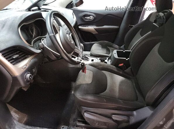 1C4PJMCX3JD546233 2018 JEEP CHEROKEE Серый Вид салона спереди
