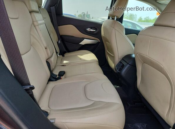 1C4PJMDB3JD562273 2018 JEEP CHEROKEE Серый Вид задней части салона