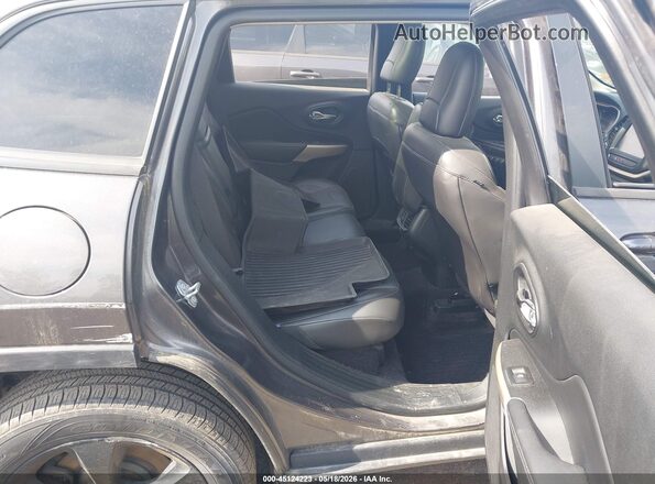 1C4PJMDB8JD589825 2018 JEEP CHEROKEE Gray Vista de la etiqueta del VIN