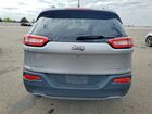2017 Jeep Cherokee Limited Silver vin: 1C4PJMDBXHD240899