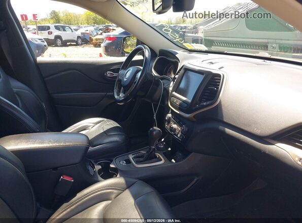 1C4PJMDS4GW344663 2016 JEEP CHEROKEE Black Սալոնի դիմացի տեսք
