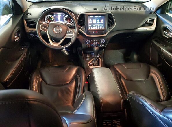 1C4PJMDS7HW557396 2017 JEEP CHEROKEE White Dashboard view
