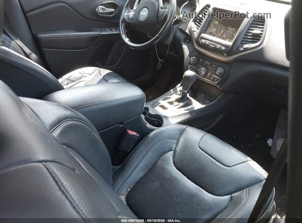 1C4PJMDSXGW331903 2016 JEEP CHEROKEE Черный Вид салона спереди