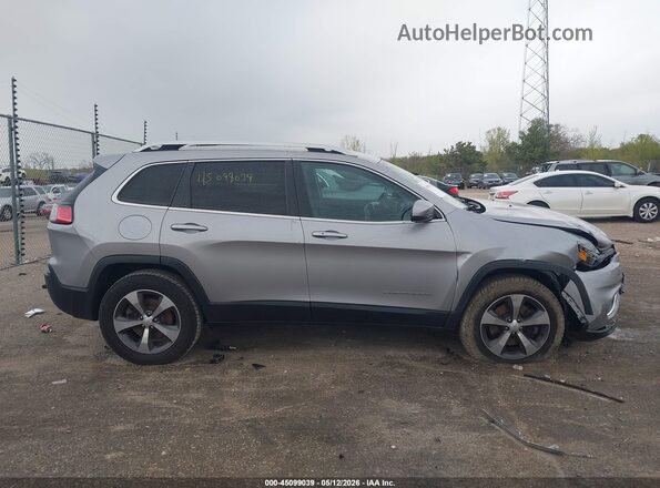 1C4PJMDX3KD345710 2019 JEEP CHEROKEE Gray Vista interior trasera