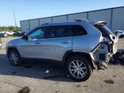 2018 Jeep Cherokee Limited Серебряный vin: 1C4PJMDX6JD512799