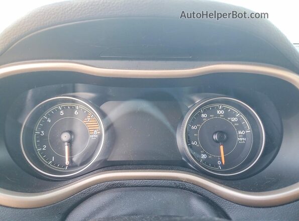 1C4PJMDX6JD512799 2018 JEEP CHEROKEE Серебряный Вид щитка приборов