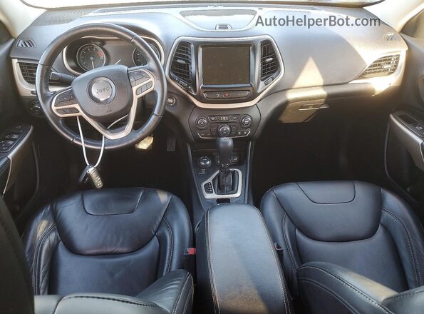 1C4PJMDX6JD512799 2018 JEEP CHEROKEE Серебряный Вид панели приборов