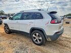2019 Jeep Cherokee Limited White vin: 1C4PJMDX9KD283973