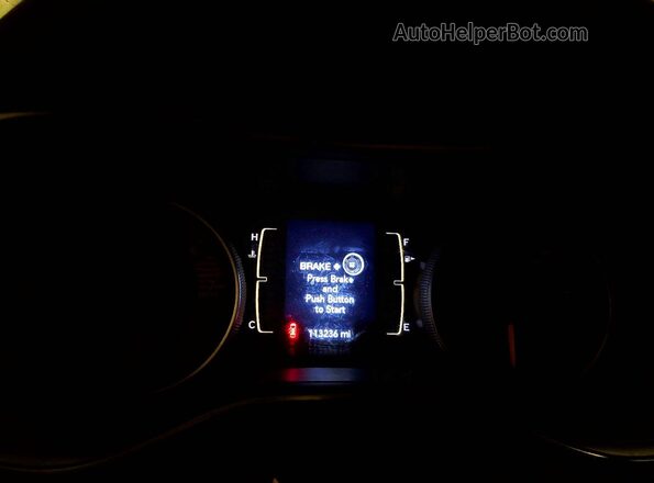 1C4PJMLB8KD177231 2019 JEEP CHEROKEE Black Widok zestawu wskaźników