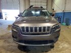 2020 Jeep Cherokee Latitude Plus Серебряный vin: 1C4PJMLB9LD545000