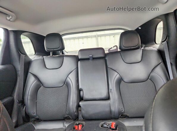 1C4PJMLBXKD438486 2019 JEEP CHEROKEE Серый Вид задних сидений