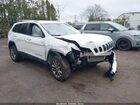 2020 Jeep Cherokee Latitude Plus 4x4 White vin: 1C4PJMLX0LD642906