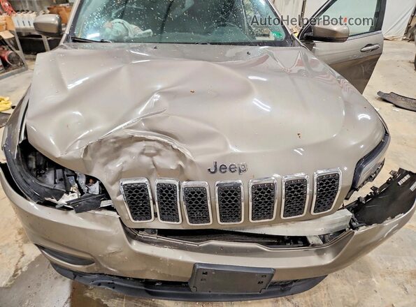1C4PJMLX3KD287910 2019 JEEP CHEROKEE Gray ძრავის განყოფილების ხედი