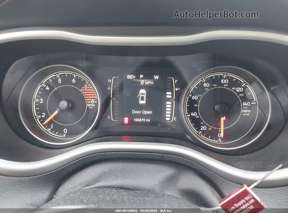 1C4PJMLX4JD530283 2018 JEEP CHEROKEE Серебряный Вид задних сидений