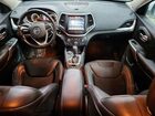 2018 Jeep Cherokee Latitude Plus White vin: 1C4PJMLX8JD571810