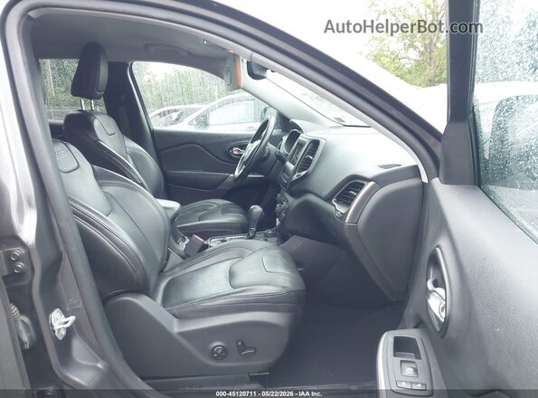 1C4PJMLXXLD632965 2020 JEEP CHEROKEE Серый Вид салона спереди