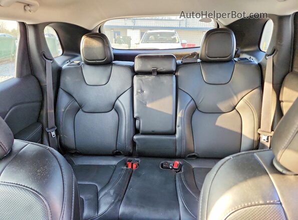 1C4PJMMN7ND535481 2022 JEEP CHEROKEE Black Widok tylnych siedzeń