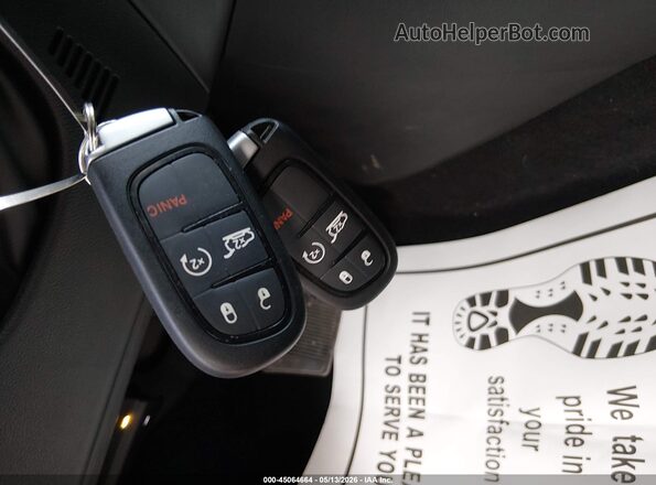1C4PJMMX1MD201527 2021 JEEP CHEROKEE Gray Առջևի վահանակի տեսք