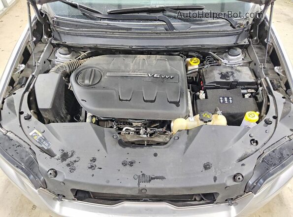 1C4PJMMX7MD242633 2021 JEEP CHEROKEE Silver Widok komory silnika