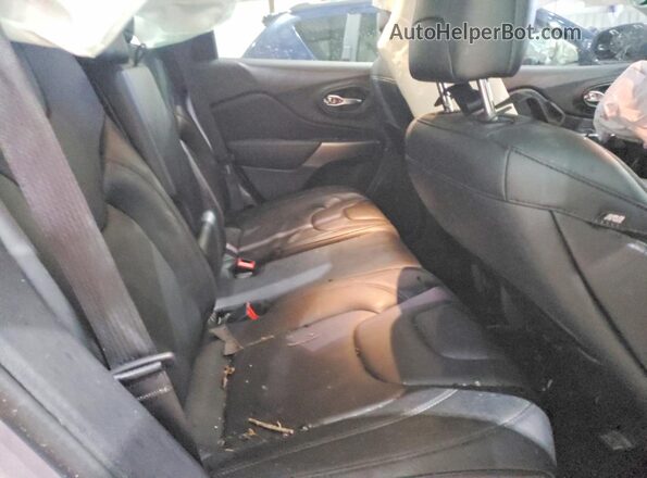 1C4PJMMX8MD225288 2021 JEEP CHEROKEE Gray Widok wnętrza z tyłu