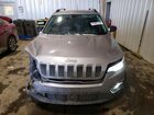 2022 Jeep Cherokee Latitude Lux Серебряный vin: 1C4PJMMX8ND501681