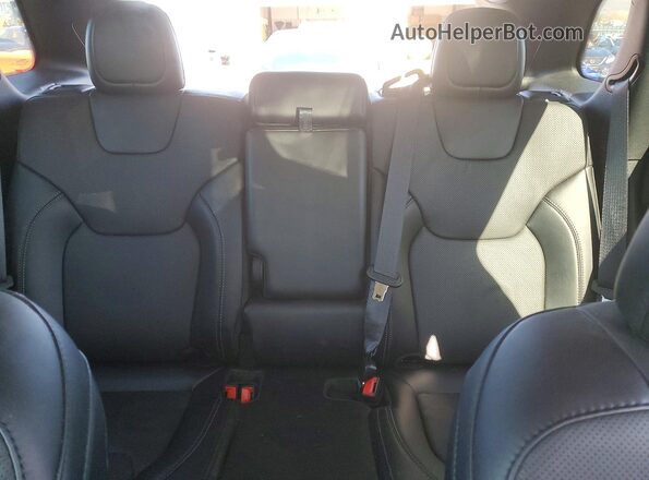 1C4PJMMX8ND511644 2022 JEEP CHEROKEE Black Widok tylnych siedzeń