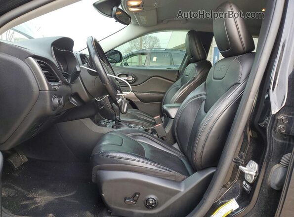 1C4PJMMX9MD117178 2021 JEEP CHEROKEE Black Widok wnętrza z przodu